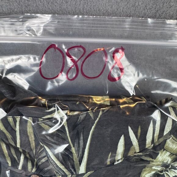 Tommy Bahama Button Up Shirt Men’s XXL Black Palm Beach Hawaiian Silk S/S Camp - Picture 7 of 7